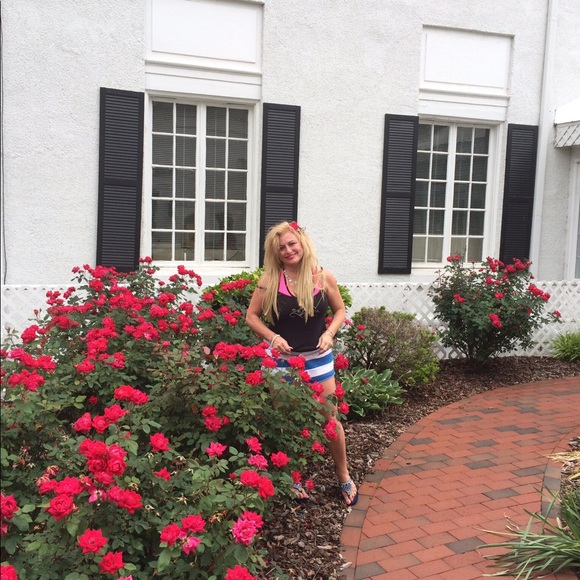 Meet your Posher, Cathy - Picture 4 of 7